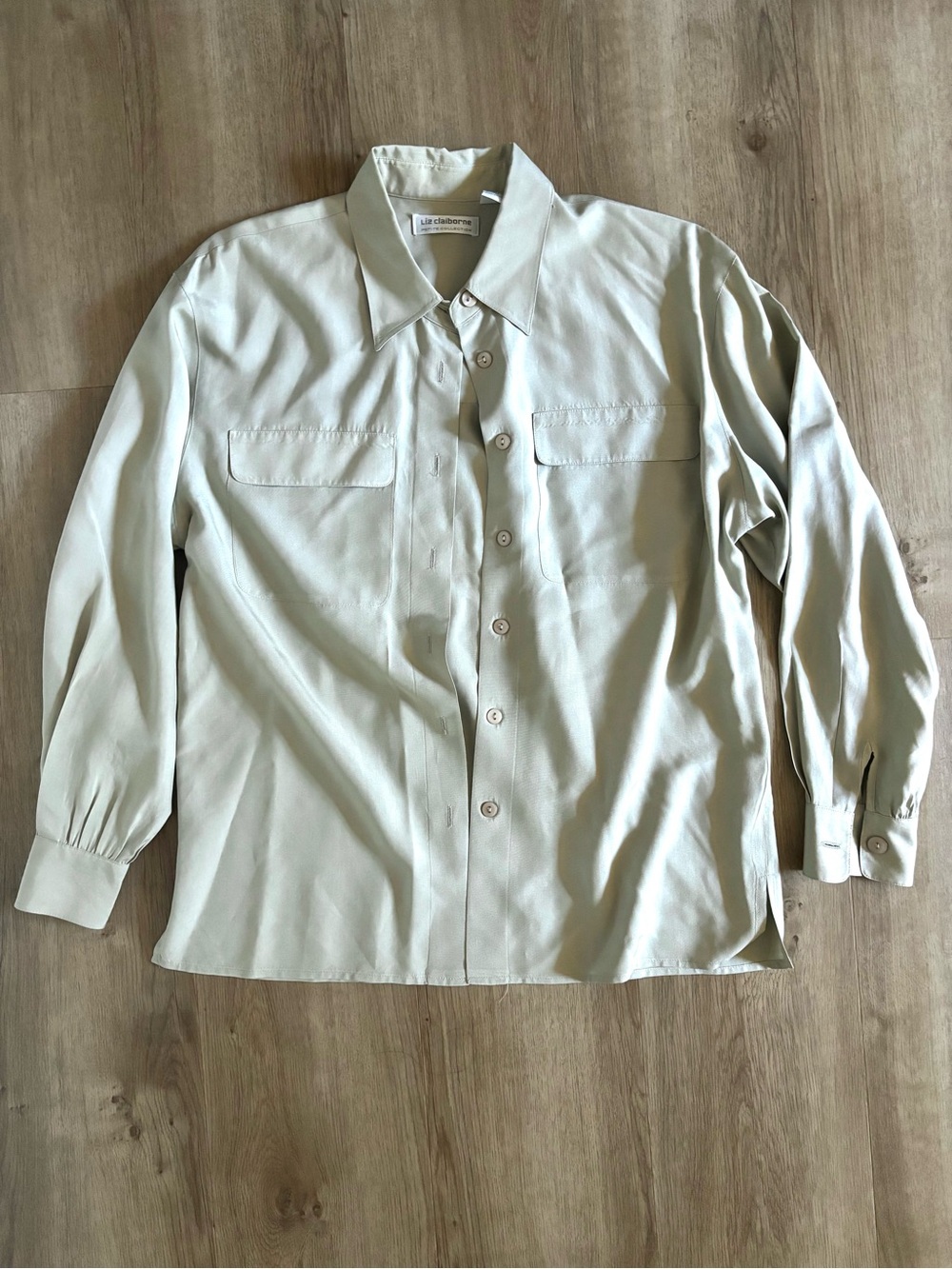 Vintage Silk Shirt Women’s Petite Small Light Green Button Down